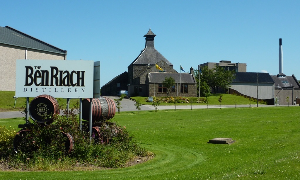 benriach – nha chung cat speyside va ba con duong cua mot dong spirit