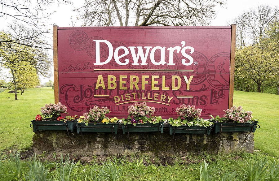 dewar’s – hanh trinh hon 180 nam cua mot tuong dai blended scotch whisky scotland