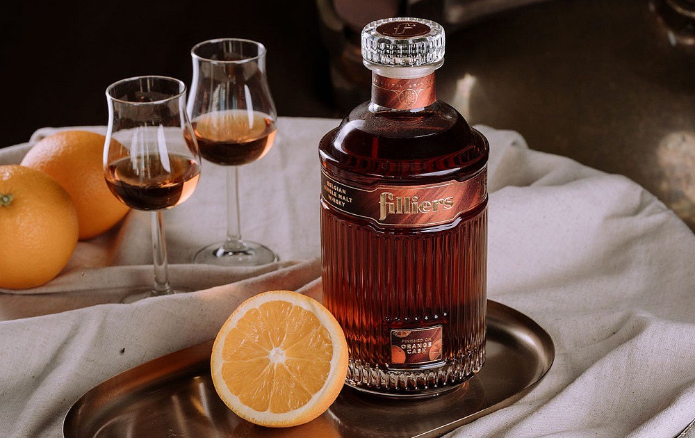 filliers master distiller mizunara cask – khi whisky bi gap go soi nhat ban