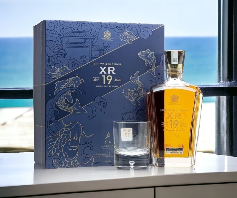 johnnie walker sons xr 19 year old – hanh trinh cua thoi gian