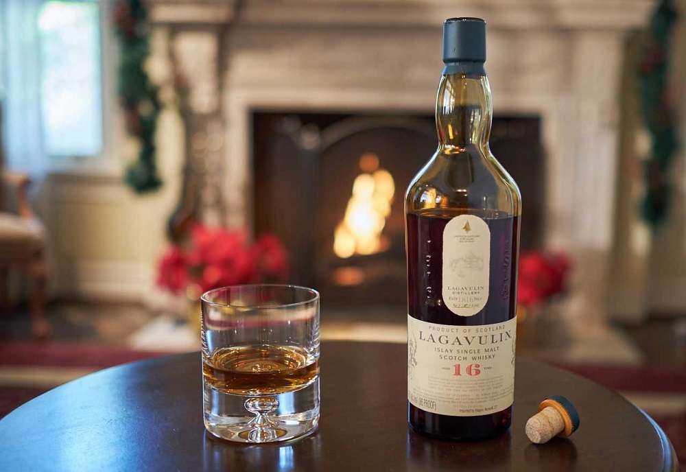 lagavulin 16 year old – single malt whisky vung islay