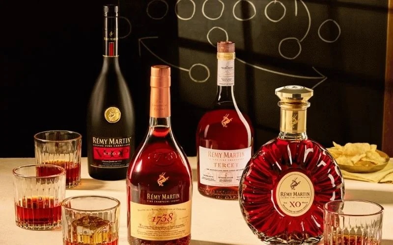 remy martin la gi hanh trinh thuong thuc cognac tu mot cai ten den mot trai nghiem