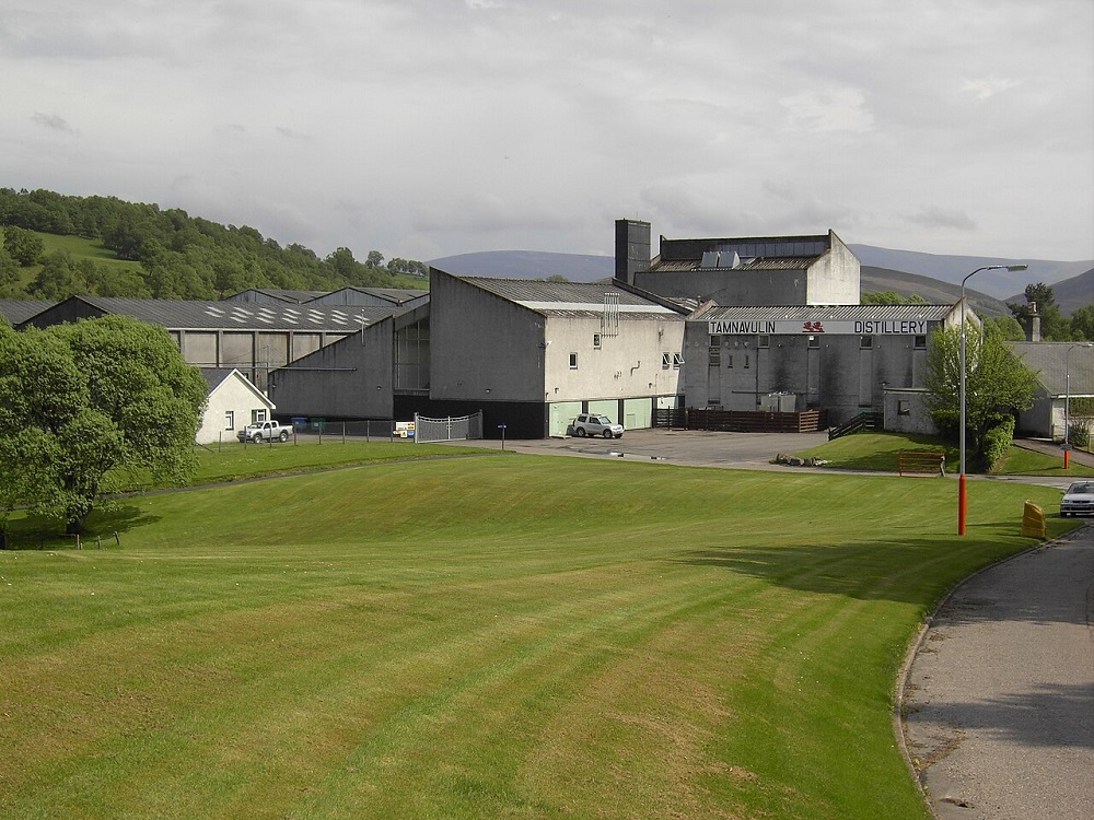 tamnavulin thuoc tap doan nao – cau chuyen phia sau thuong hieu whisky speyside