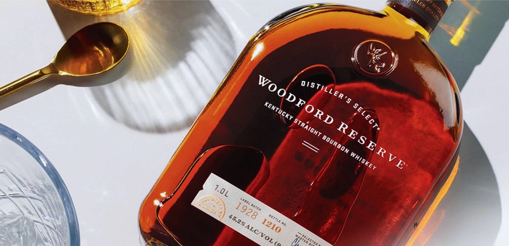 woodford reserve super seasoned oak – go soi duoc hong 5–7 nam anh huong the nao den bourbon