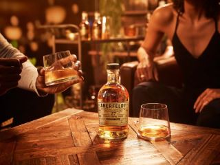 aberfeldy 27 madeira double cask – khi nao “cask finish” tro thanh lan truong thanh thu hai