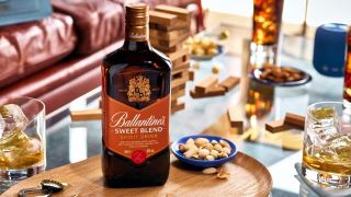 ballantine’s – hanh trinh gan 200 nam cua blended scotch whisky scotland