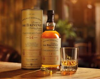 whisky ngot danh cho nu – vi sao balvenie 14 caribbean cask duoc ua chuong