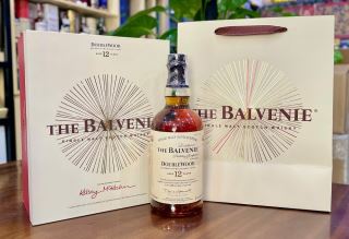 vi sao balvenie 12 noi tieng – hanh trinh tu mot chai whisky den bieu tuong tinh te cua speyside