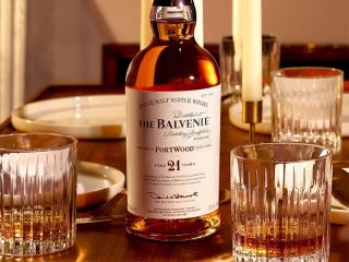 Giá rượu Balvenie 21 PortWood hiện nay – Balvenie 21 giá bao nhiêu