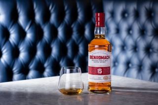 benromach 15 year old – khi thoi gian lam noi bat ve dep cua speyside co dien