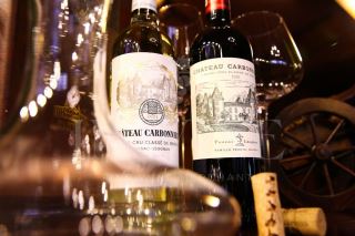chateau carbonnieux – di san hon bay the ky cua vung pessac leognan