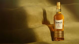dewar’s 15 nam – khi blended scotch whisky tro nen truong thanh hon