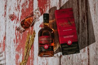 glenallachie 10 year old ruby port wood finish – sac mau vi giac tu thung vang do bo dao nha
