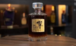 co nen suu tam hibiki blossom harmony goc nhin tu nguoi yeu whisky nhat