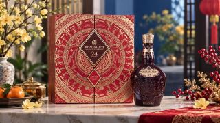 royal salute 24 years old vietnam exclusive blend – hop qua tet 2027 dau an danh rieng cho viet nam