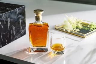 johnnie walker xr 19 year old co gi khac biet so voi xr 21 year old