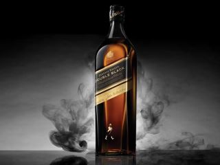johnnie walker double black – dong whisky khoi manh cua johnnie walker