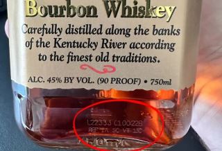 faq ngay dong chai va nien vu trong whisky co khac nhau khong