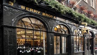 berry bros rudd – thuong nhan ruou vang va whisky hon 300 nam tuoi