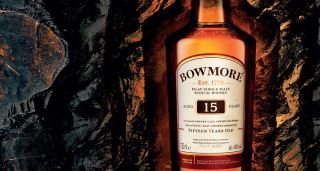 dong whisky bowmore phu hop voi doi tuong khach hang nao