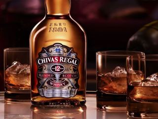 quy trinh pha tron cua ruou chivas 12