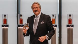 richard paterson – nguoi ke chuyen bang mui huong cua thoi gian