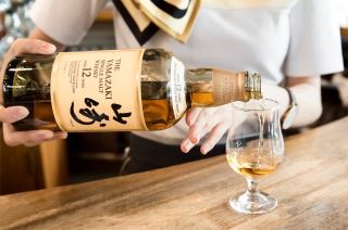 yamazaki – thuong hieu khoi nguon lan song whisky nhat ban