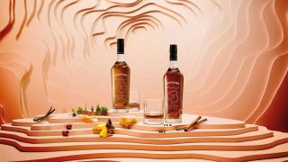 bowmore captivo collection – cung 20 nam tuoi vi sao hai chai whisky co the khac nhau