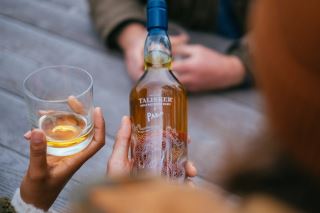 vi sao talisker co hau vi cay nhu hat tieu