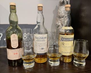 talisker 10 vs lagavulin 16 – hai phong cach khoi hai trai nghiem khac biet