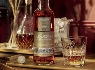 glendronach 21 years old parliament – tuyet tac sherry cask danh cho nguoi yeu whisky truong thanh