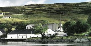 talisker – hoi tho cua bien dao skye trong tung giot whisky scotland