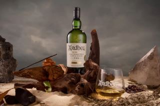 nen chon chai ardbeg nao lam qua tang hoac suu tam