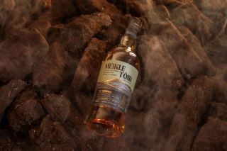 than bun peat la gi bi mat tao nen huong khoi dac trung cua scotch whisky